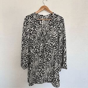 Topshop Bell Sleeve Patterned Mini Dress in Black and White